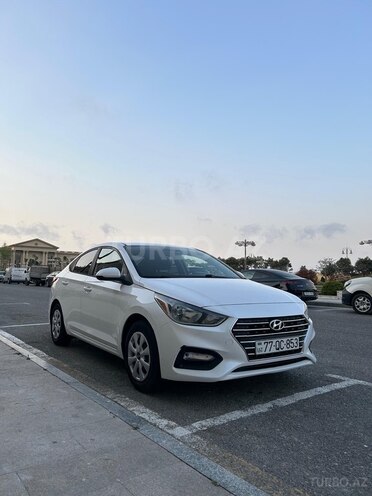 Hyundai Accent 2018, 120,701 km - 1.6 л - Bakı