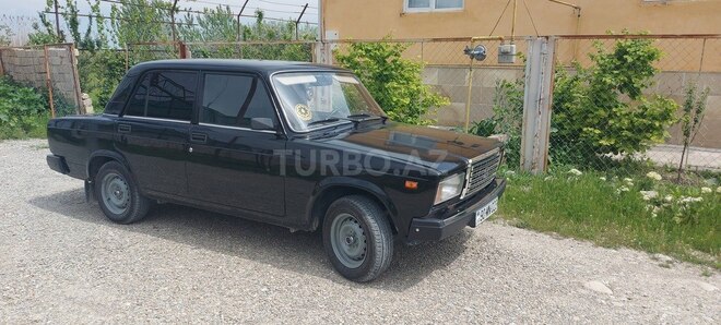 LADA (VAZ) 2107 2011, 110,000 km - 1.5 л - Şabran