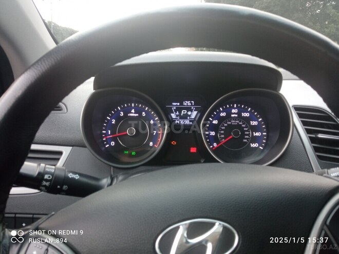 Hyundai Elantra 2014, 251,122 km - 1.8 л - Xırdalan