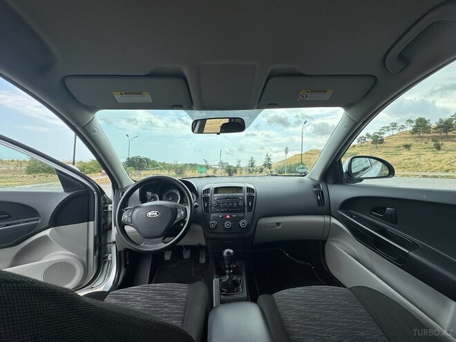 Kia  2009, 230,000 km - 1.4 l - Şabran