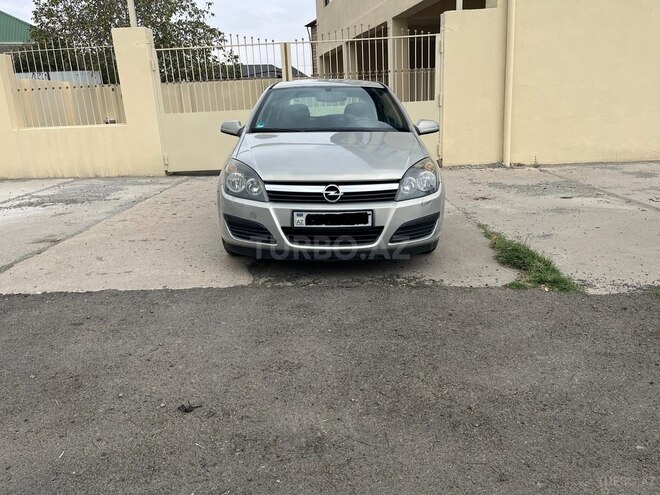 Opel Astra 2006, 318,000 km - 1.4 l - Gəncə