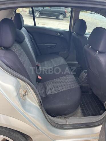 Opel Astra 2006, 318,000 km - 1.4 l - Gəncə