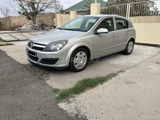 Opel Astra 2006, 318,000 km - 1.4 l - Gəncə