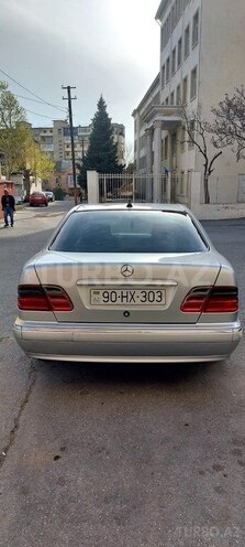 Mercedes E 270 2000, 240,060 km - 2.7 l - Bakı