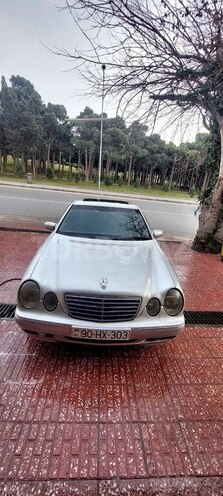 Mercedes E 270 2000, 240,060 km - 2.7 l - Bakı