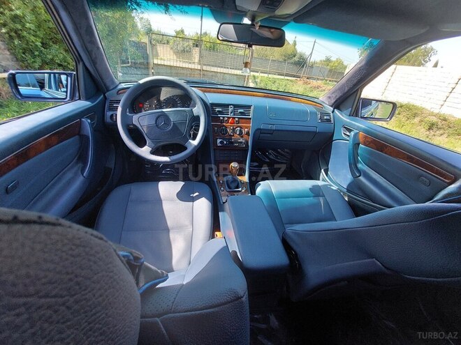 Mercedes C 180 1998, 321,000 km - 1.8 л - Lənkəran