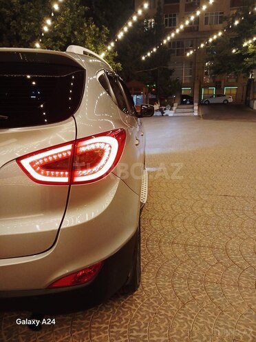 Hyundai ix35 2013, 195,000 km - 2.0 л - Bakı