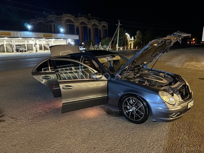 Mercedes E 350 2007, 410,000 km - 3.5 l - Bakı