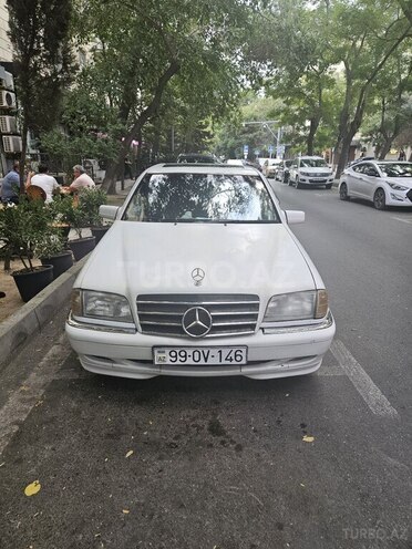 Mercedes C 230 1999, 435,000 km - 2.3 l - Bakı