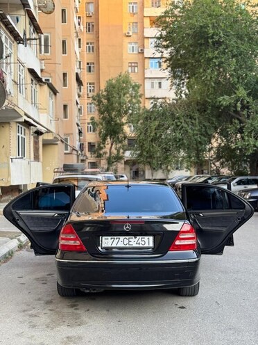 Mercedes C 200 2001, 317,000 km - 2.0 l - Bakı