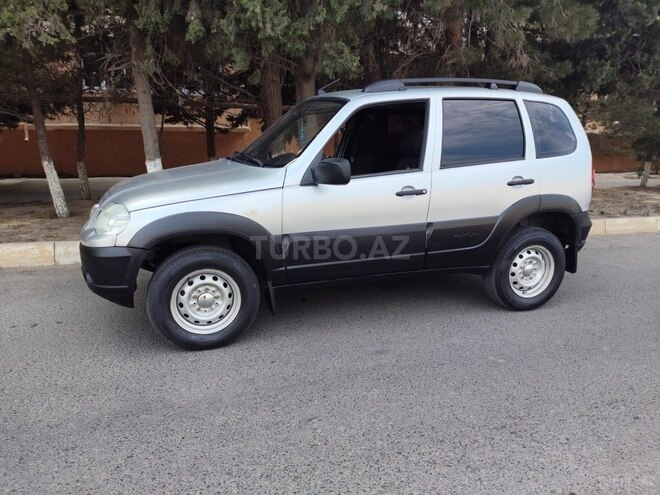 Chevrolet Niva 2011, 155,703 km - 1.7 l - Sumqayıt
