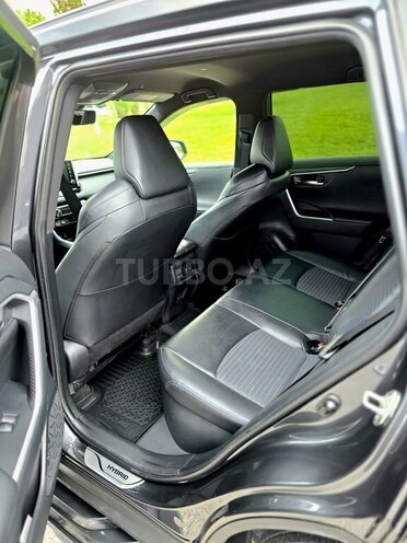 Toyota RAV4 2022, 100,672 km - 2.5 l - Bakı