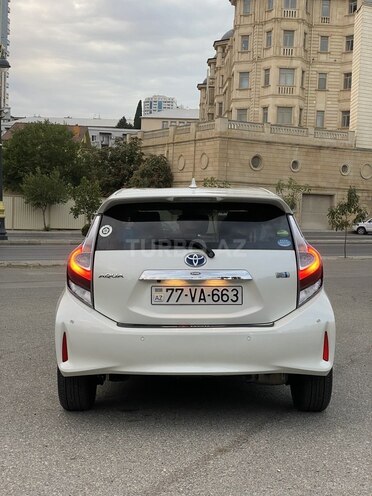 Toyota Aqua 2020, 93,000 km - 1.5 l - Bakı