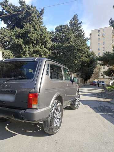 LADA (VAZ) 2121 Niva (4x4) 2017, 170,000 km - 1.7 l - Bakı