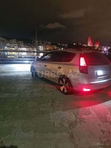 Hyundai i30 2008, 283,000 km - 1.6 l - Bakı