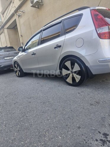Hyundai i30 2008, 283,000 km - 1.6 l - Bakı