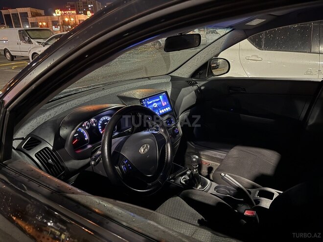 Hyundai i30 2009, 260,000 km - 1.4 л - Bakı