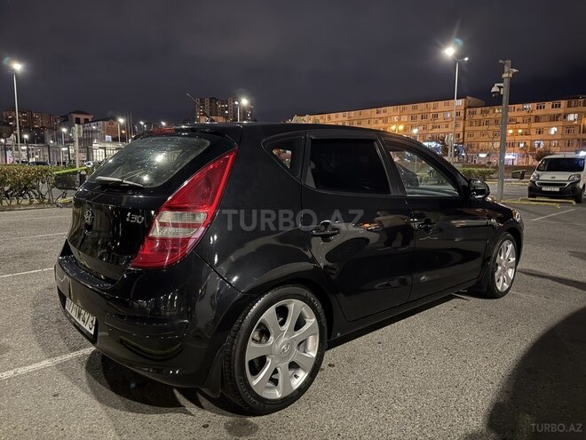 Hyundai i30 2009, 260,000 km - 1.4 л - Bakı