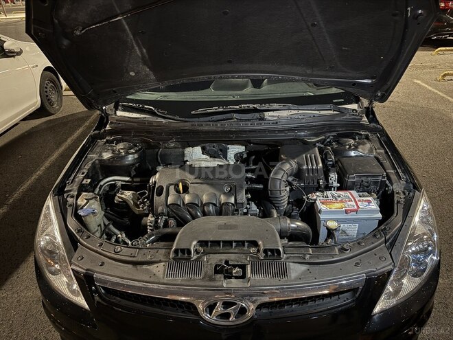 Hyundai i30 2009, 260,000 km - 1.4 л - Bakı