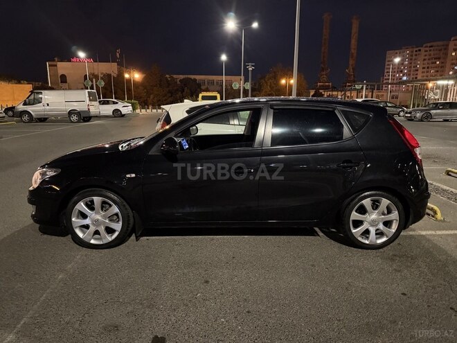 Hyundai i30 2009, 260,000 km - 1.4 л - Bakı