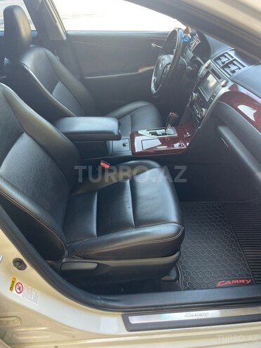 Toyota Camry 2014, 282,000 km - 2.5 l - Mingəçevir