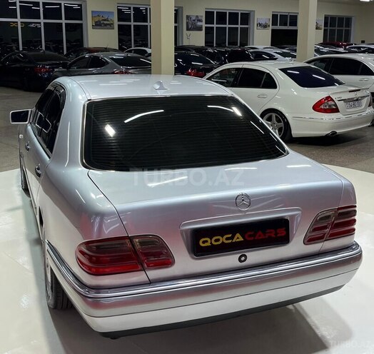Mercedes E 230 1997, 350,000 km - 2.3 l - Sumqayıt