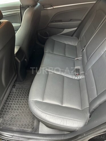 Hyundai Elantra 2016, 109,400 km - 2.0 l - Bakı