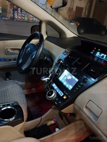 Toyota Prius V 2012, 622,816 km - 1.8 l - Bakı