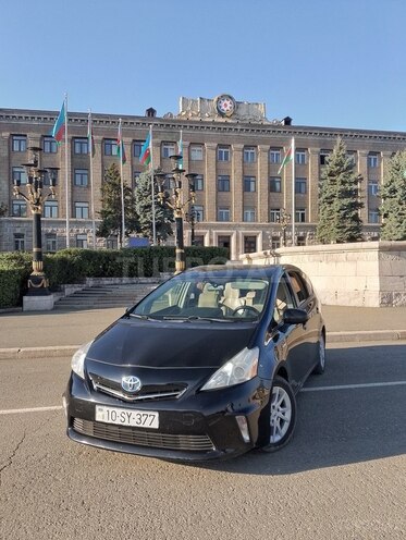 Toyota Prius V 2012, 622,816 km - 1.8 l - Bakı