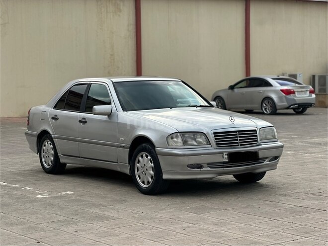 Mercedes C 200 1999, 254,785 km - 2.0 l - Bakı