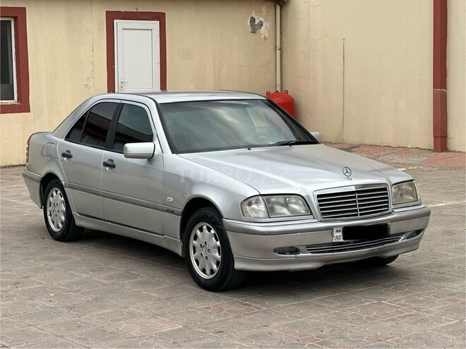 Mercedes C 200 1999, 254,785 km - 2.0 l - Bakı