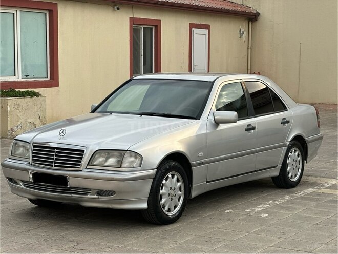 Mercedes C 200 1999, 254,785 km - 2.0 l - Bakı