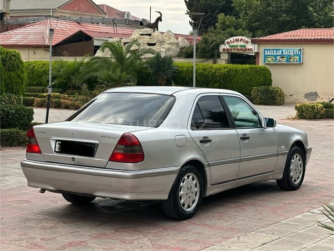 Mercedes C 200 1999, 254,785 km - 2.0 l - Bakı