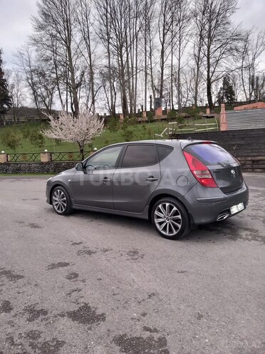 Hyundai i30 2010, 378,000 km - 1.6 l - İsmayıllı