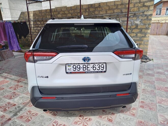 Toyota RAV4 2023, 6,000 km - 2.5 л - Bakı