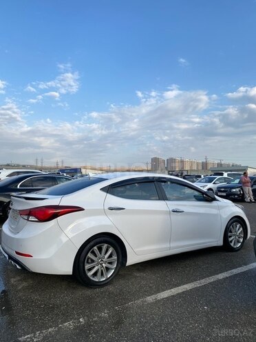 Hyundai Avante 2014, 260,000 km - 1.6 л - Bakı