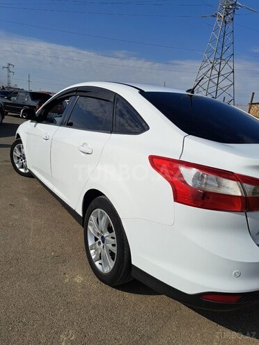 Ford Focus 2013, 246,040 km - 1.6 l - Bakı