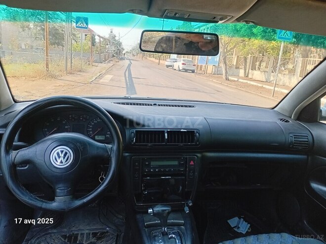 Volkswagen Passat 2000, 246,500 km - 2.8 l - Bakı