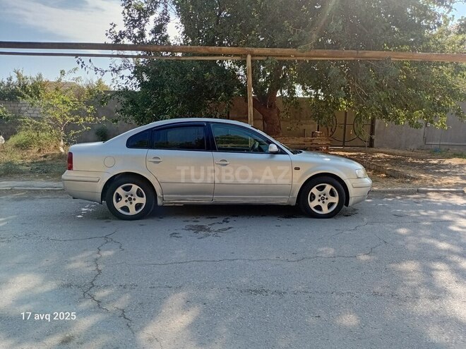 Volkswagen Passat 2000, 246,500 km - 2.8 l - Bakı