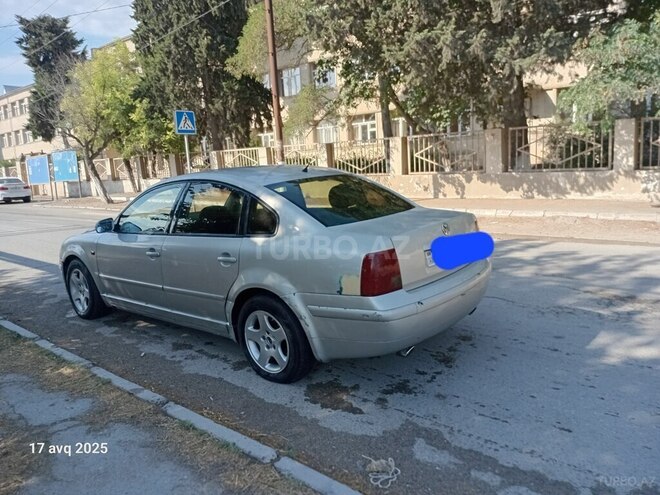 Volkswagen Passat 2000, 246,500 km - 2.8 l - Bakı