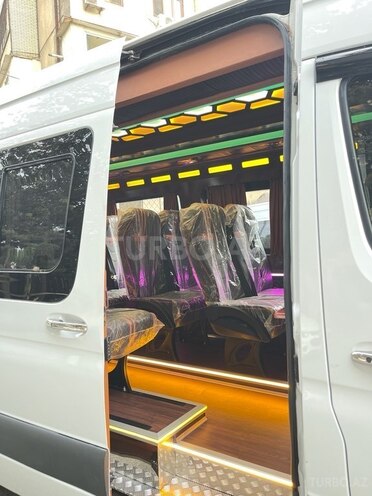 Mercedes Sprinter 516 2019, 316,000 km - 2.2 l - Bakı