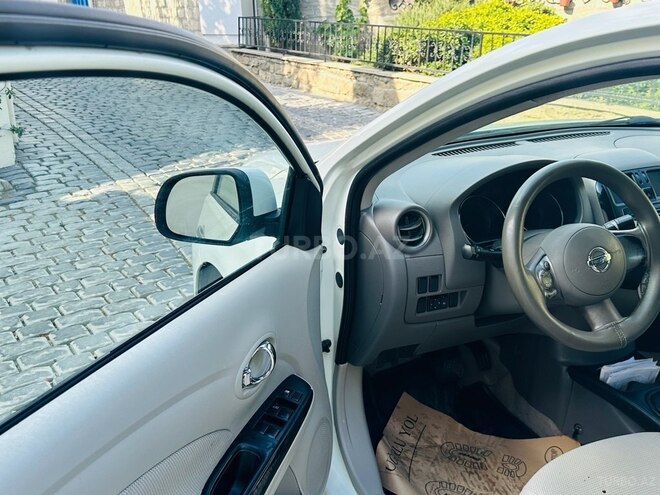 Nissan Sunny 2013, 243,000 km - 1.5 л - Bakı
