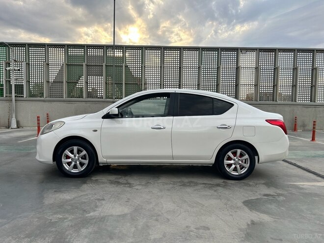 Nissan Sunny 2012, 240,000 km - 1.5 l - Bakı