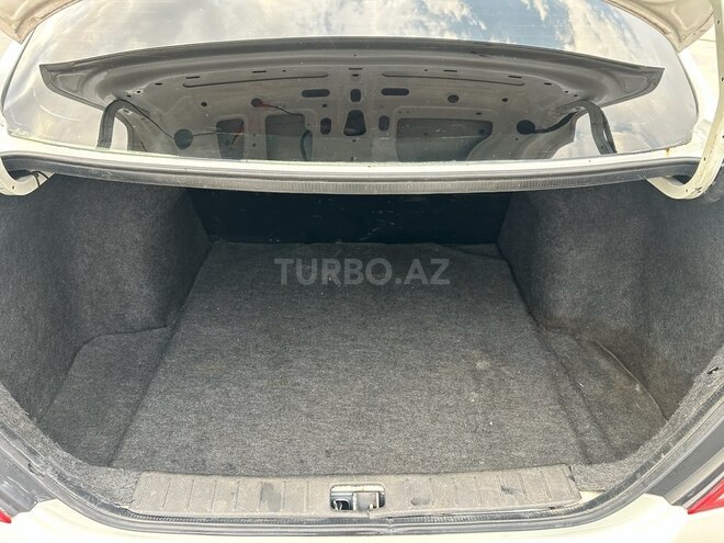 Nissan Sunny 2012, 240,000 km - 1.5 l - Bakı