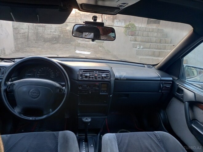 Opel Vectra 1994, 523,000 km - 2.0 l - Bakı