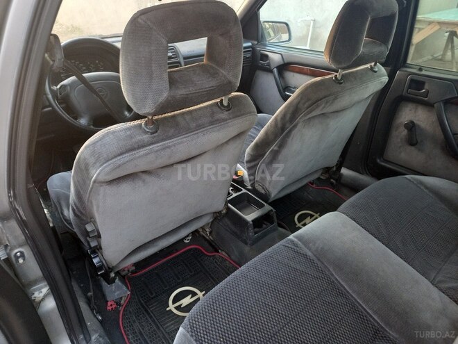 Opel Vectra 1994, 523,000 km - 2.0 l - Bakı