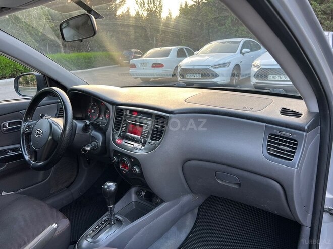 Kia Rio 2010, 216,000 km - 1.4 l - Bakı