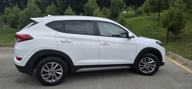 Hyundai Tucson 2017, 81,916 km - 2.0 л - Bakı