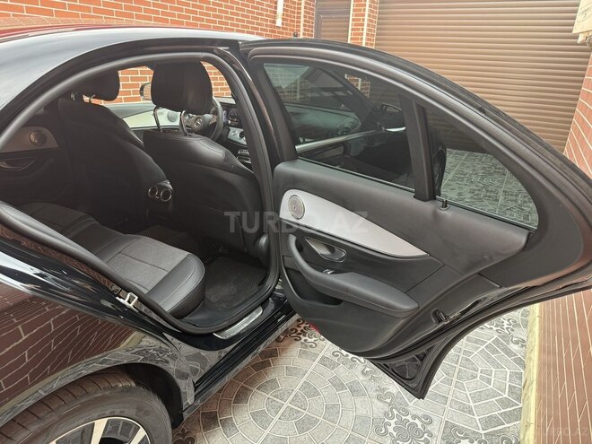 Mercedes E 220 d 2016, 404,500 km - 2.0 l - Bakı