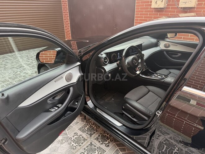 Mercedes E 220 d 2016, 404,500 km - 2.0 l - Bakı